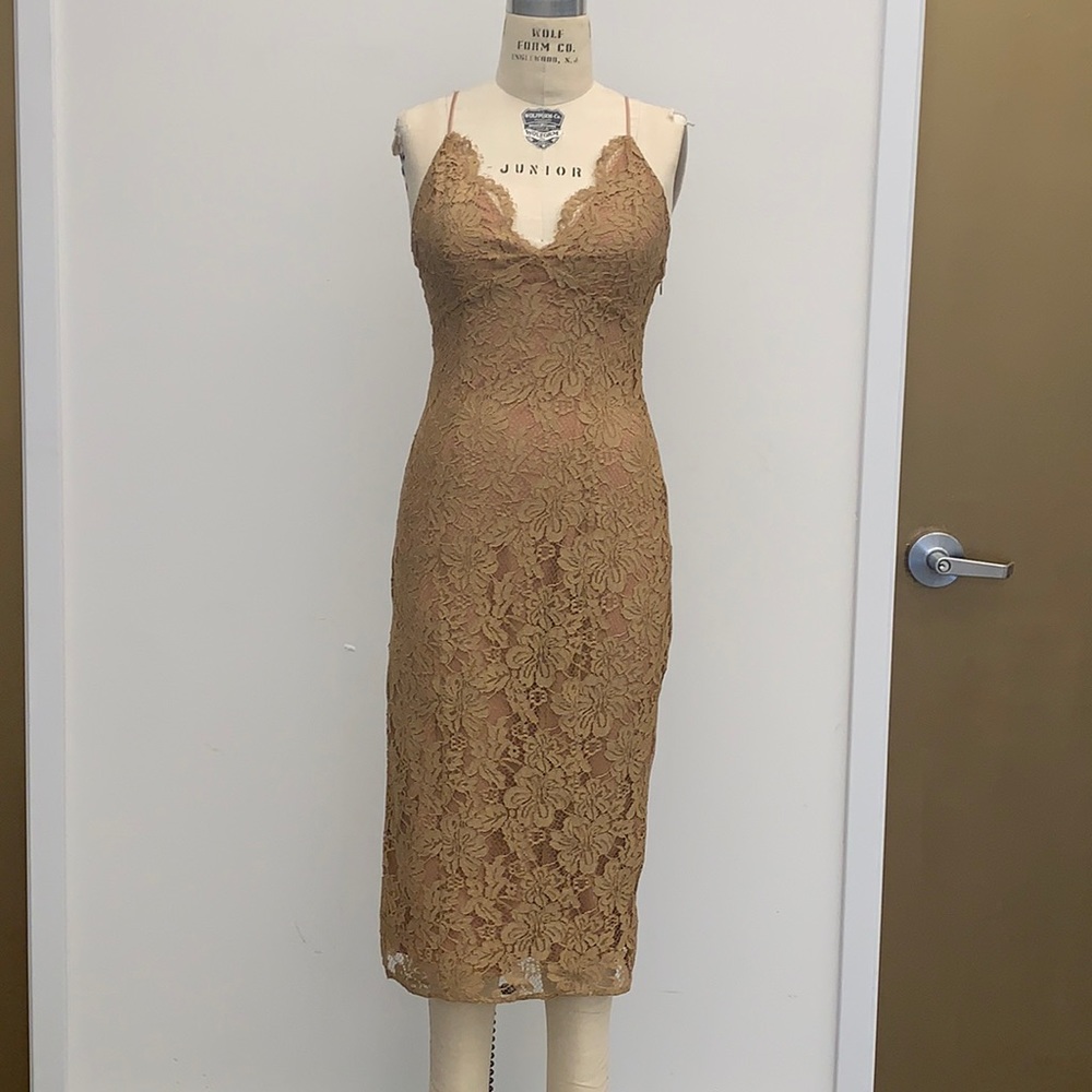 Gold Lace MIDI Dress with Side Slit